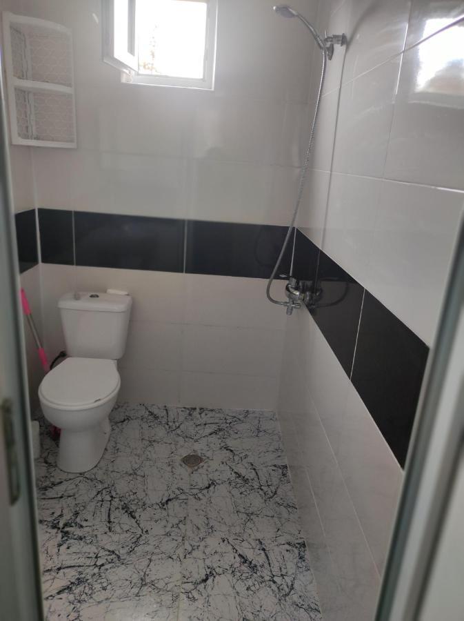 Guest House Koba باتومي المظهر الخارجي الصورة